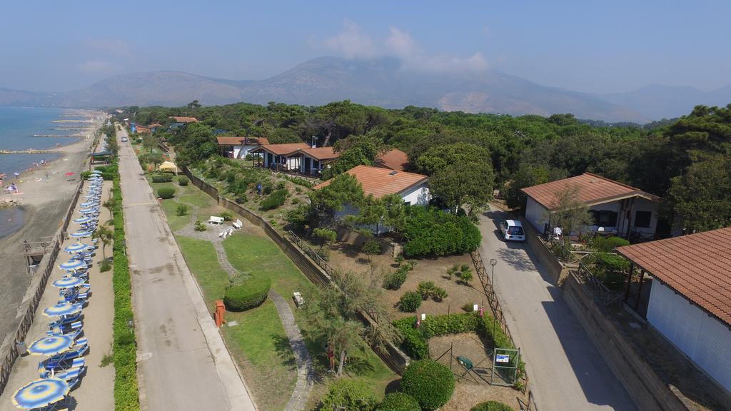 Settebello Village Lido Di Fondi Exteriér fotografie